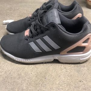 Adidas Torsion womens size 6 1/2